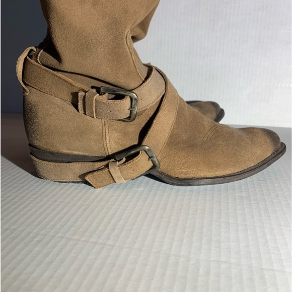 MATISSE SUEDE WESTERN, COWGIRL, BOHO BOOTS W/ ANKLE HARNESS & BUCKLES - Picture 7 of 16
